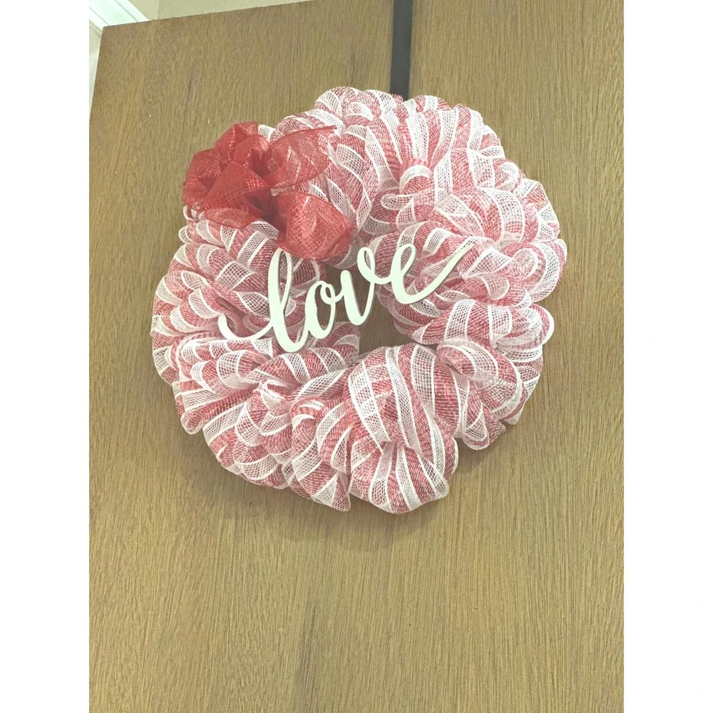 Handmade Valentine Deco Mesh Wreath; Valentine Gift